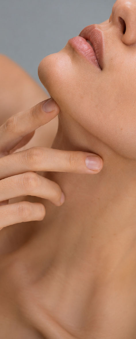 Detalle del rostro mostrando uniformidad del tono cutáneo